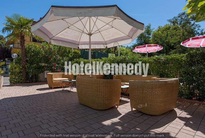 Hotel Kennedy ليدو دي سافيو المظهر الخارجي الصورة