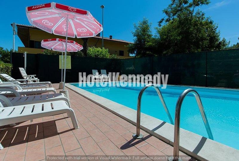 Hotel Kennedy ليدو دي سافيو المظهر الخارجي الصورة